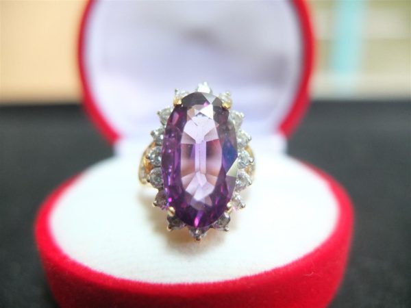 แหวนทองพลอยอเมทิสต์