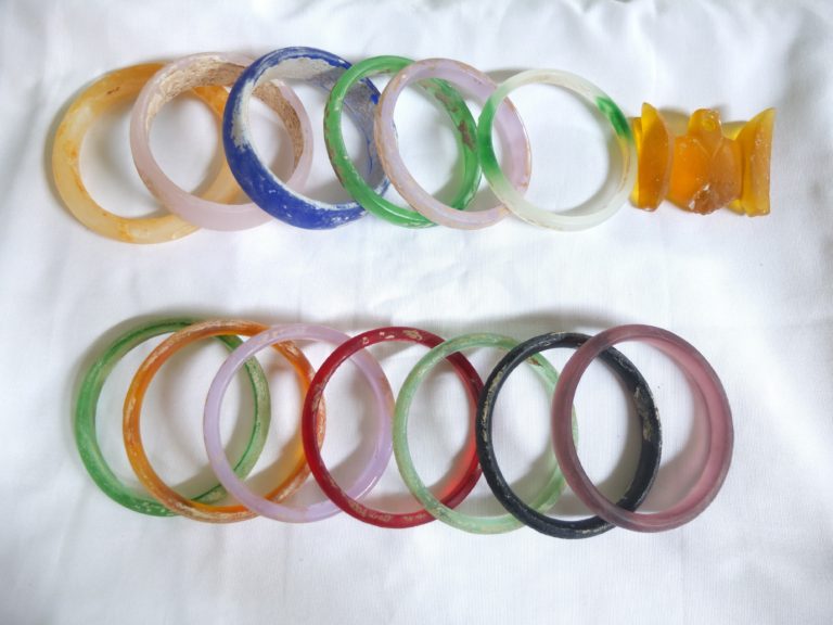 เหตุผลที่คุณควร ใส่กำไลข้อมือ