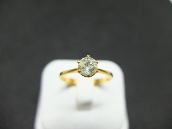 แหวนทองเพชรเกสร