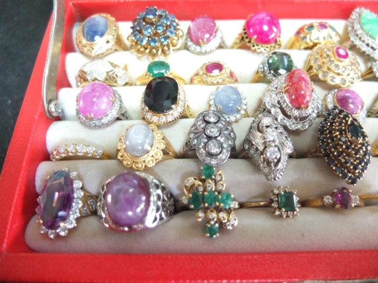 เครื่องประดับ เลือกซื้ออย่างไร